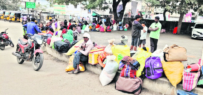 కోటగుళ్లలో ప్రత్యేక పూజలు
1