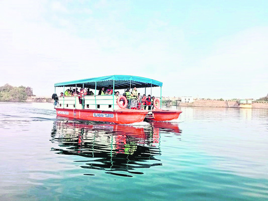 పెద్దమ్మతల్లికి విశేషపూజలు1