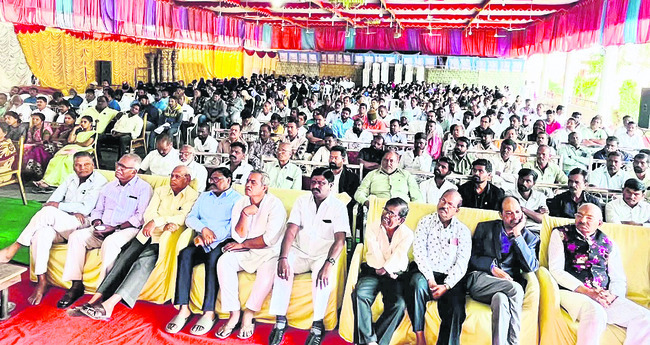 నేడు కేటీఆర్‌ పర్యటన 
1