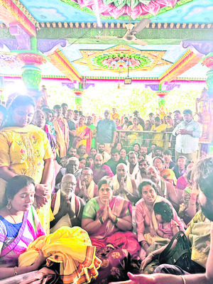 బొగ్గు అన్వేషణకు డ్రిల్లింగ్‌
1