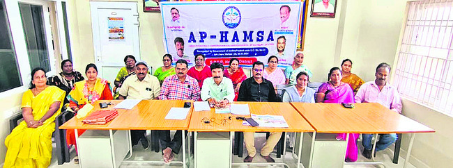 పదోన్నతులు కల్పించాలని డిమాండ్‌1