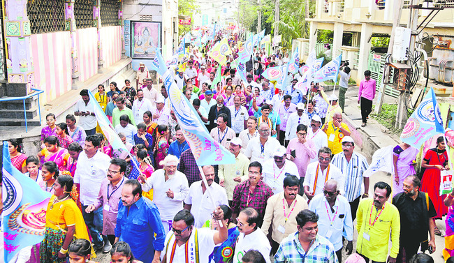 వందేళ్ల సంబురం..! 1