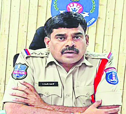 పీఎస్‌లో సమాచారమివ్వాలి 
1