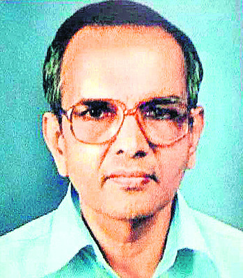 రూపకర్తలు వీరే.. 
2