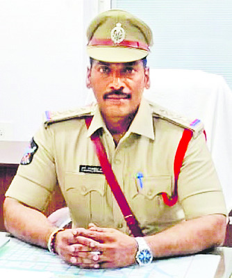 సంక్రాంతికి ఊరెళుతున్నారా..! 1