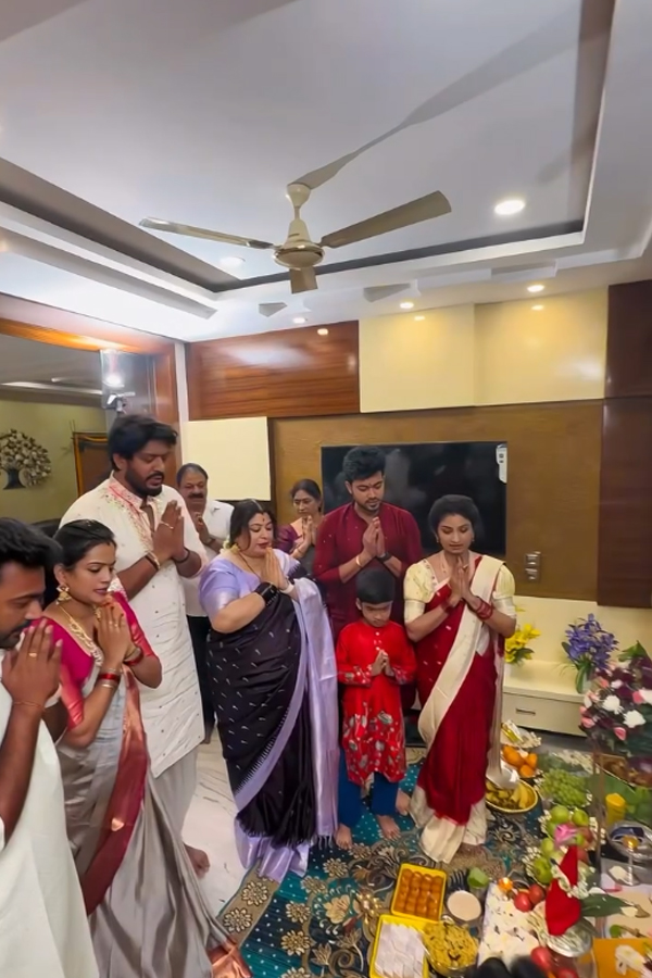 Housewarming of TV Actors Indraneel and Meghana Photos19