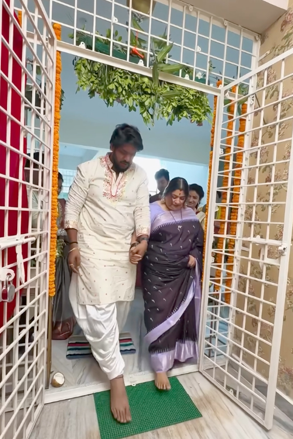 Housewarming of TV Actors Indraneel and Meghana Photos4