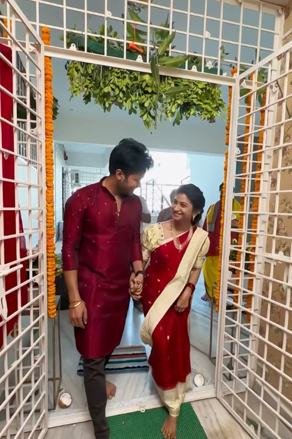 Housewarming of TV Actors Indraneel and Meghana Photos6