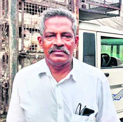 చికెన్‌ ధరలకు రెక్కలు3