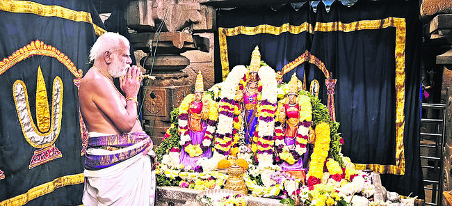 వైభవోపేతం.. స్వాతి మహోత్సవం1