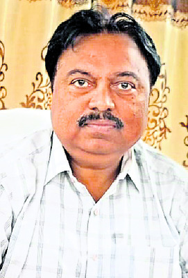 ఇంటింటికీ విద్యుత్‌ ఉద్యోగులు1