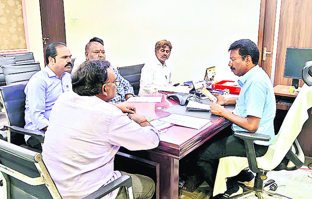 ఉత్సాహంగా క్రీడా పోటీలు 
1