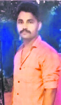 రోడ్డు ప్రమాదంలో జవాన్‌ ఆకస్మిక మృతి1