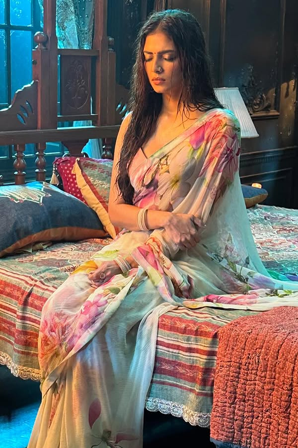 Actress Malavika Mohanan Latest Photos3