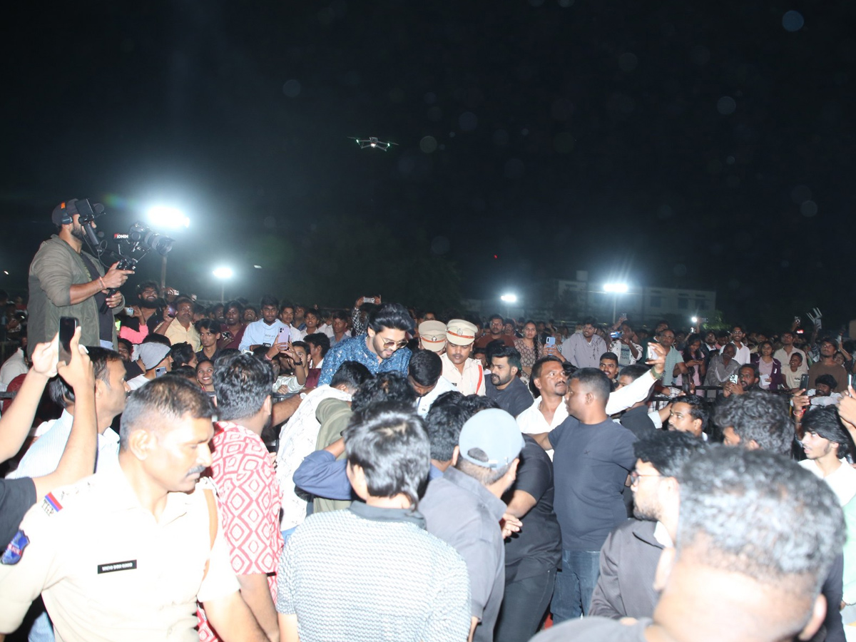 Anaganaga Oka Raju Pre Release Event Photos26