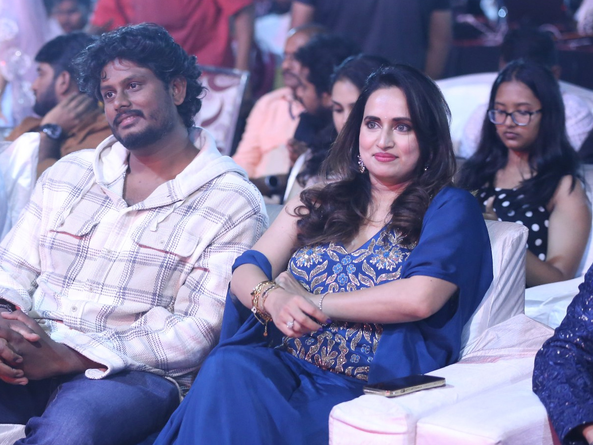 Anaganaga Oka Raju Pre Release Event Photos46