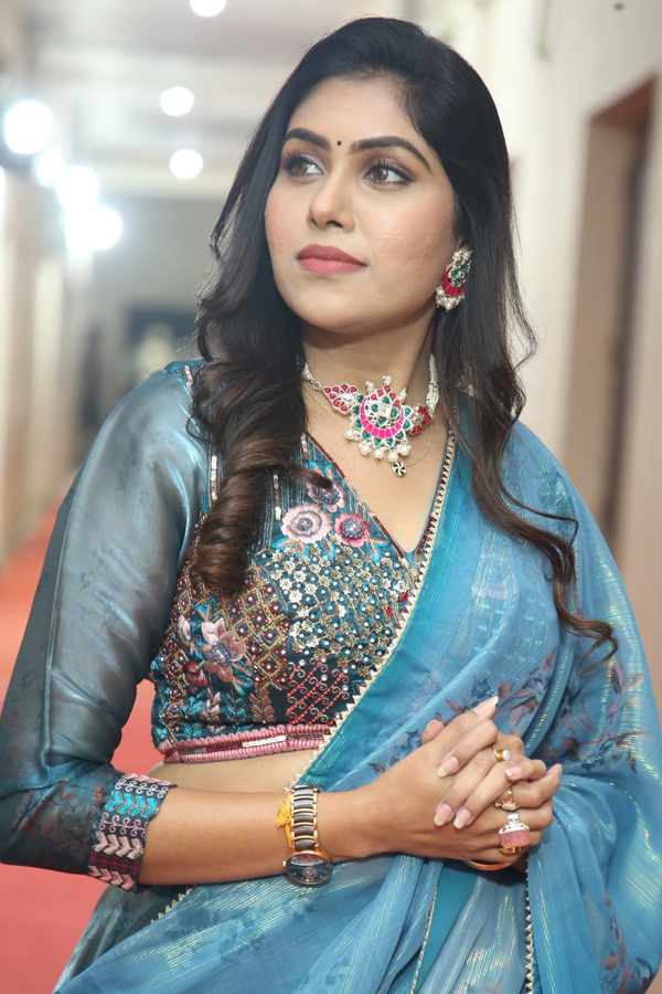 Anaganaga Oka Raju Pre Release Event Photos17