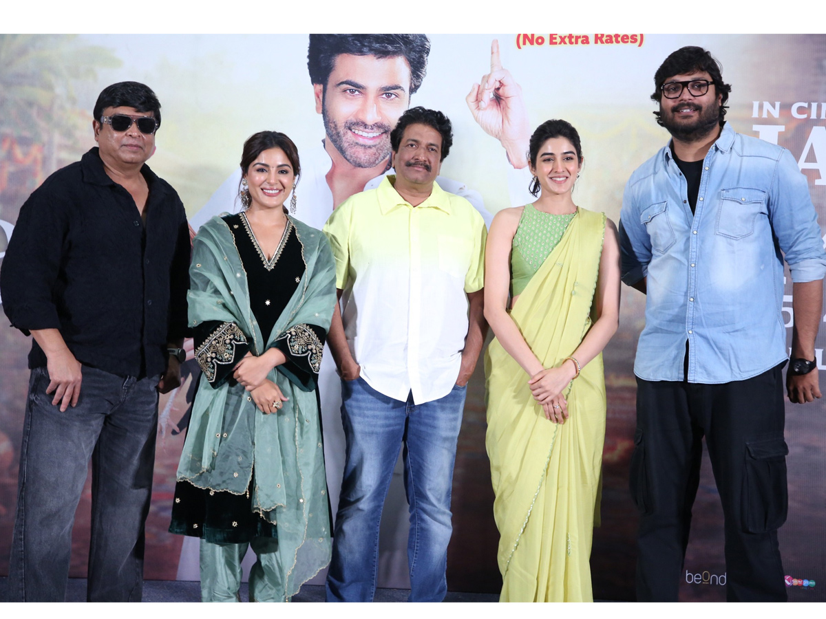 Nari Nari Naduma Murari Grand Release Press Meet Photos1