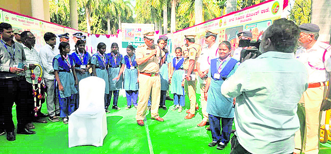 హెల్మెట్‌ ధారణ.. ప్రాణాలకు రక్షణ2
