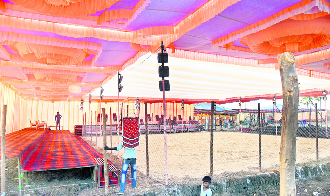 పందెం బరులు పంచుకున్నారు 2