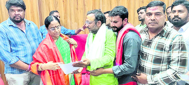 సకినాలు.. గారెలు.. అరిసెలు4