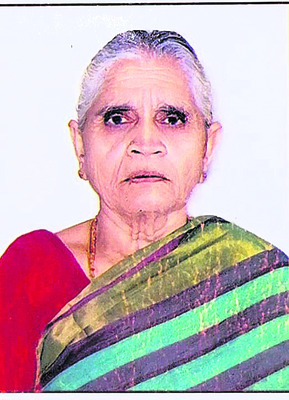 సకినాలు.. గారెలు.. అరిసెలు8