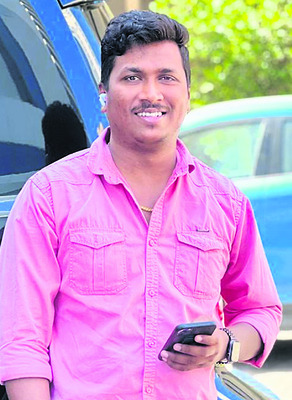 రోడ్డు ప్రమాదంలో ఇద్దరు దుర్మరణం 2