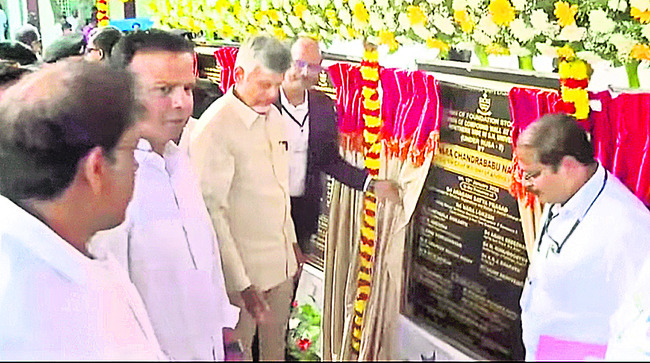 శ్రీవారి సేవలో ప్రముఖులు 1