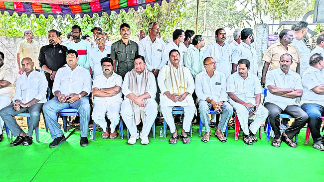 అశ్రునయనాలతో ‘గుండ’కు వీడ్కోలు1