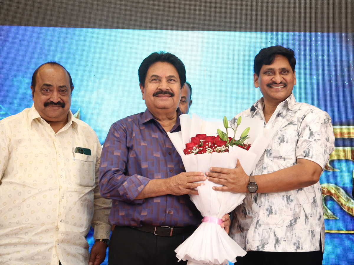 Producer Achi Reddy Birthday Celebrations Photos15