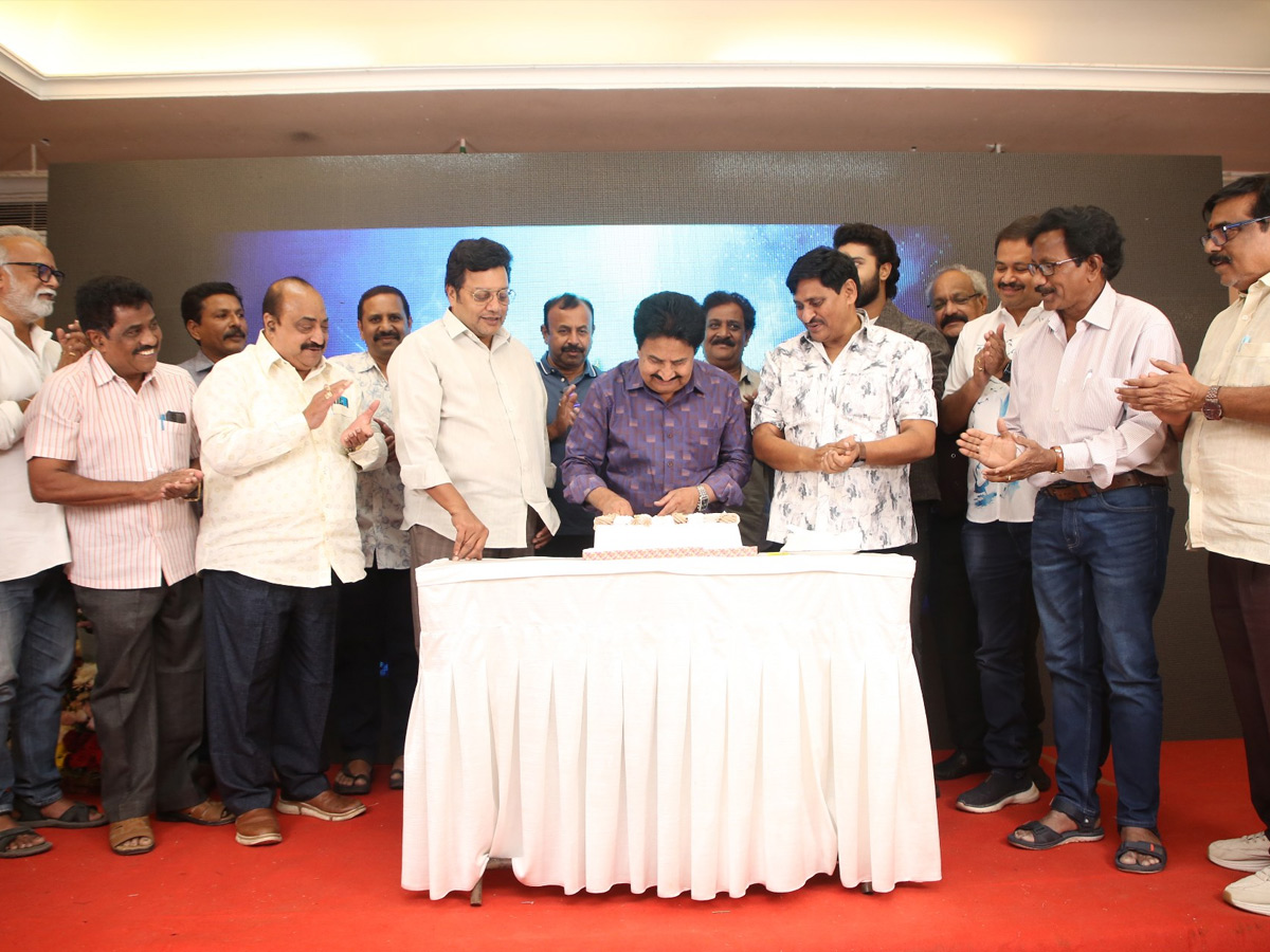 Producer Achi Reddy Birthday Celebrations Photos4