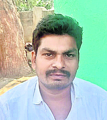 సంక్షేమ పథకాలు లేవు 
2