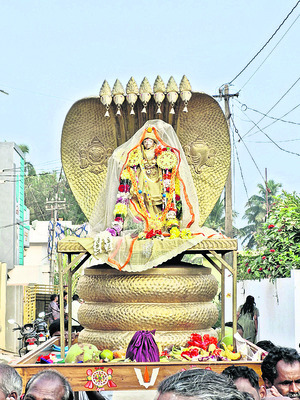 నేత్రపర్వంగా గోదా కల్యాణం 2