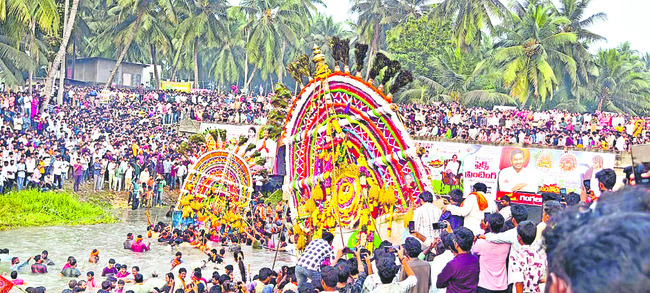 ప్రభల తీర్థం.. కన్నుల వైభవం1