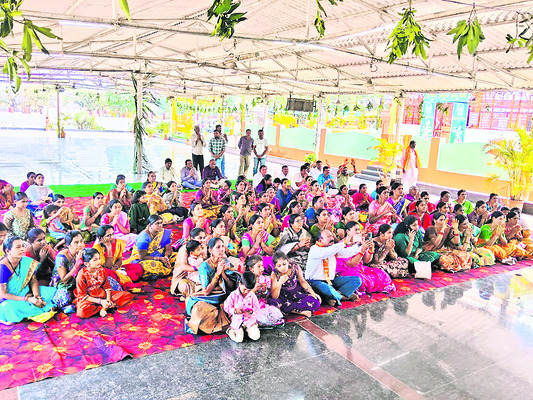 వైభవంగా గోదారంగనాథుల కల్యాణం1