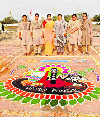 సందడిగా సంక్రాంతి సంబరాలు 1