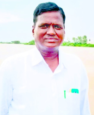 తండ్రి కర్మకాండకు వెళ్తూ.. 1