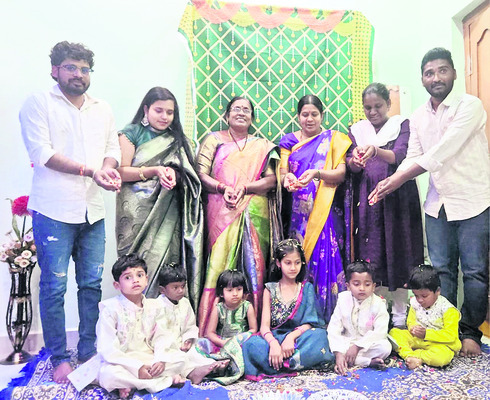 సంక్రాంతి సందడి 1