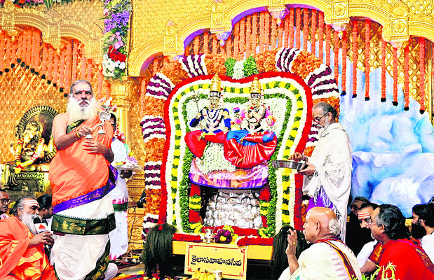 నేడు నందివాహనసేవ
1