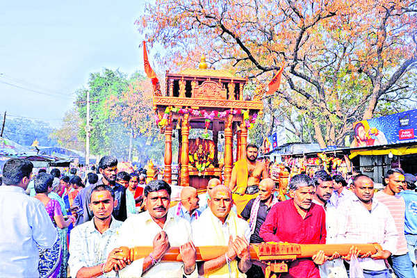 మల్లన్న.. మమ్మల్ని కాపాడు1