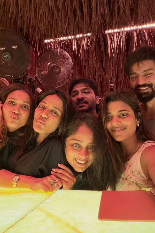  Actress Aishwarya Rajesh Birthday Celebrations In Thailand Photos12