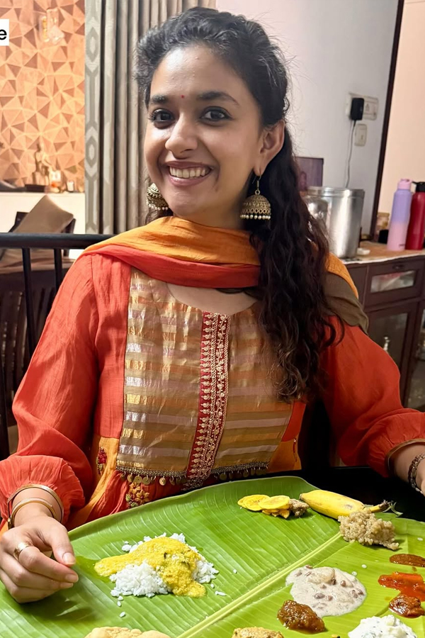 Film celebrities in Bhogi And Sankranti celebrations Photos6