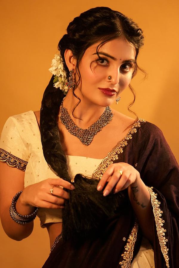 Film celebrities in Bhogi And Sankranti celebrations Photos57