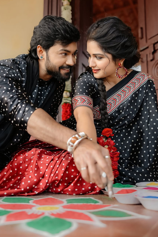 Film celebrities in Bhogi And Sankranti celebrations Photos65