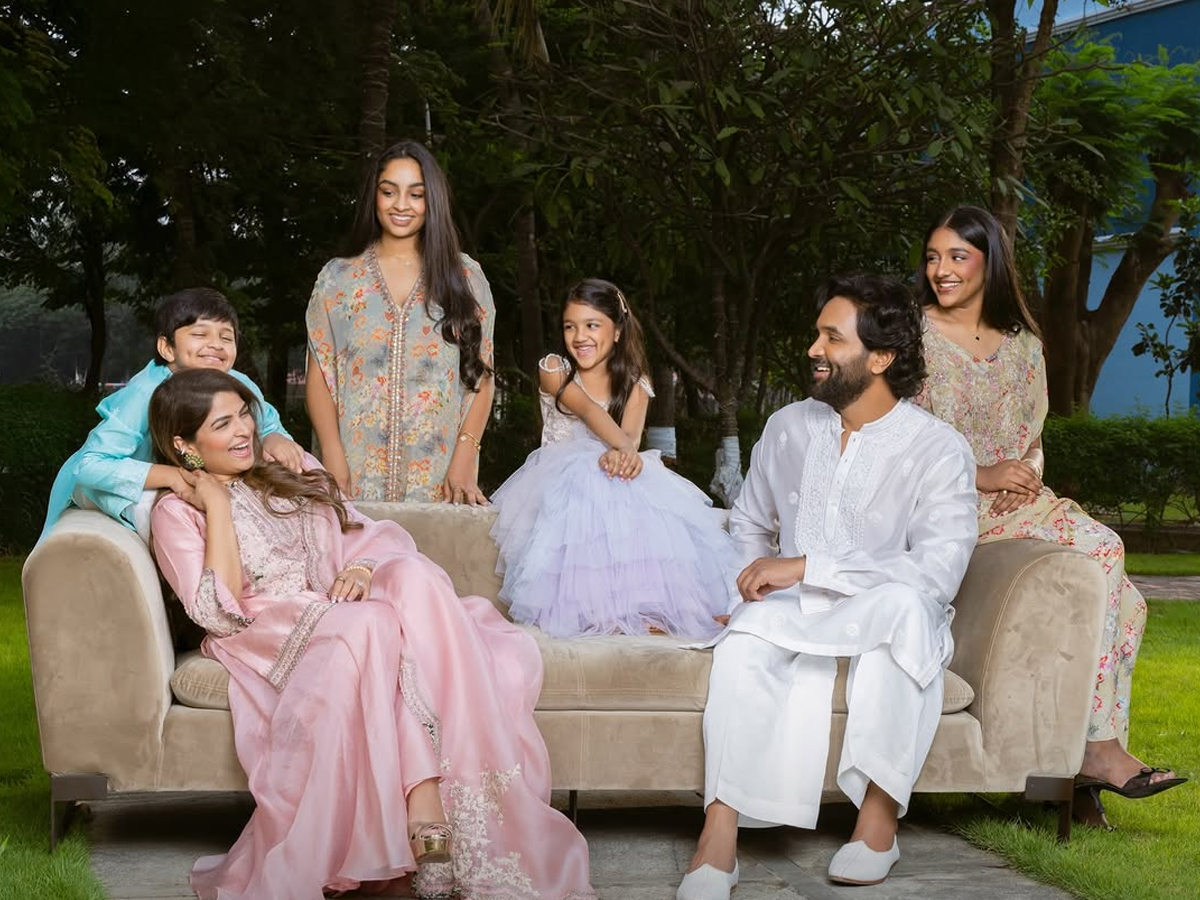 Film celebrities in Bhogi And Sankranti celebrations Photos10