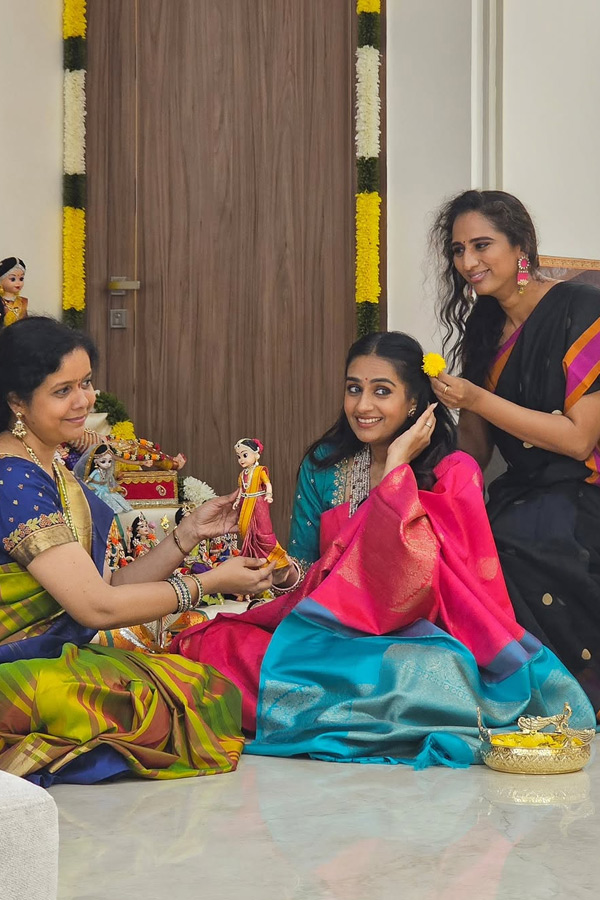 Tollywood Actress Laya Sankranthi Doll collection Photos17