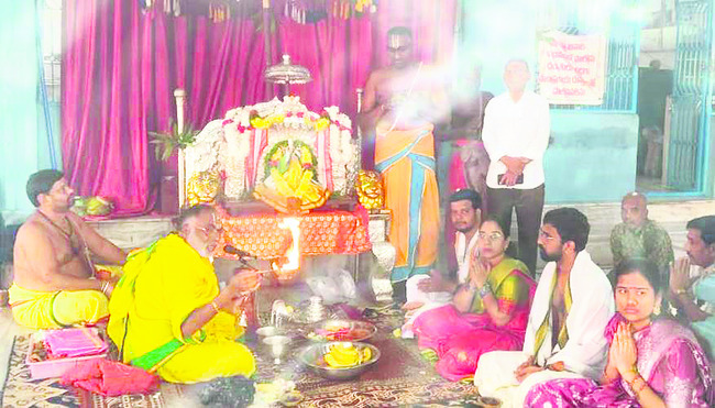 గోదావరి పరవళ్లు 2