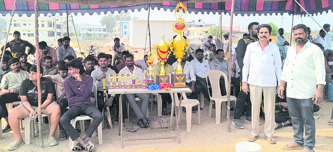 భూ తగాదా కేసులో  ఏడుగురికి జైలు శిక్ష 1