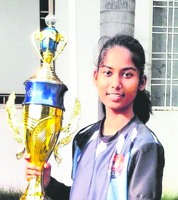 పెండింగ్‌ బిల్లులు చెల్లించాలి4