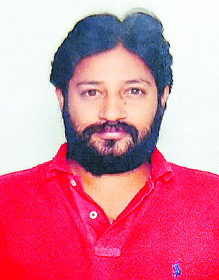 పెళ్లికి వెళ్లిన  వాచ్‌మెన్‌ అదృశ్యం 1